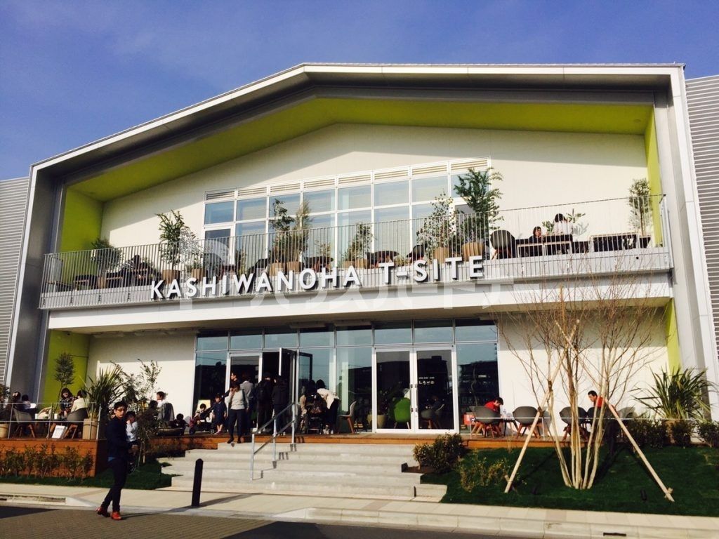 ショッピングセンター　柏の葉T－SITE（ショッピングセンター）まで1790m