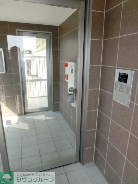 エントランス　オートロック