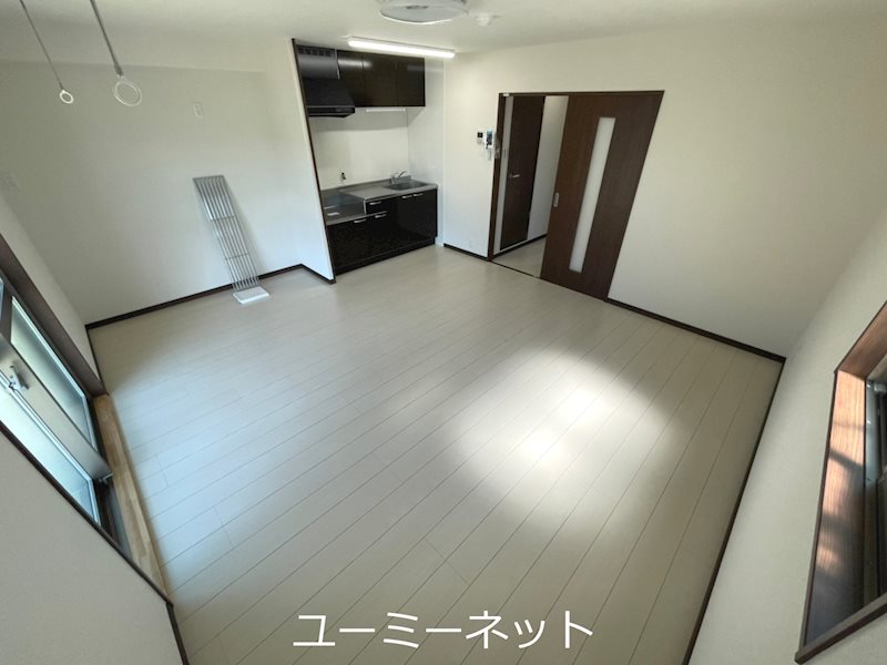 居室・リビング　※反転タイプ