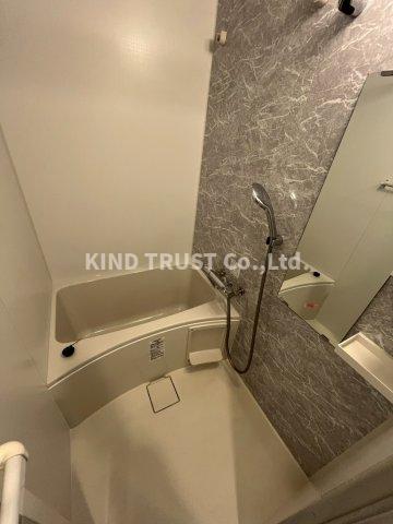 バス・シャワールーム　お風呂で日々の疲れを落としましょう