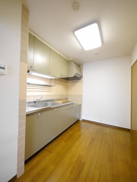 キッチン　☆同タイプ部屋別号室イメージ☆