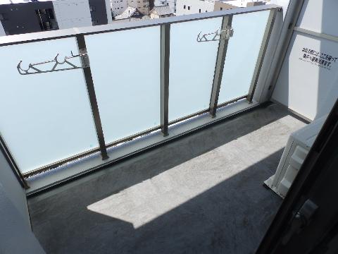 バルコニー　ベランダ