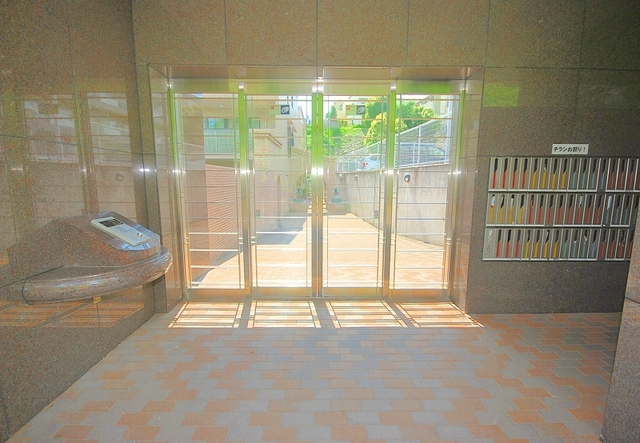 エントランス　エントランス