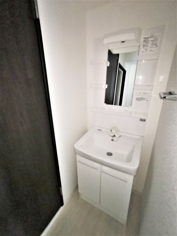 洗面設備　同物件、類似間取りのイメージ写真です。