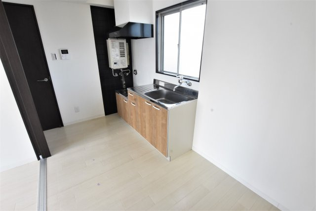 居室・リビング　同物件、類似間取りのイメージ写真です。