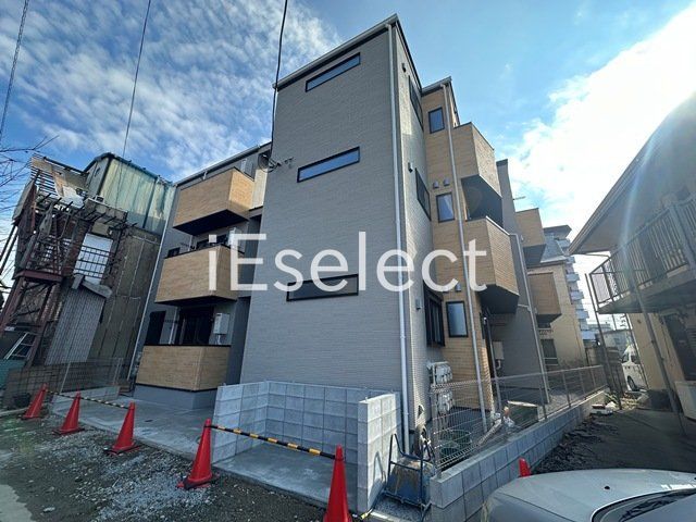 建物外観　２０２５年１月完成♪