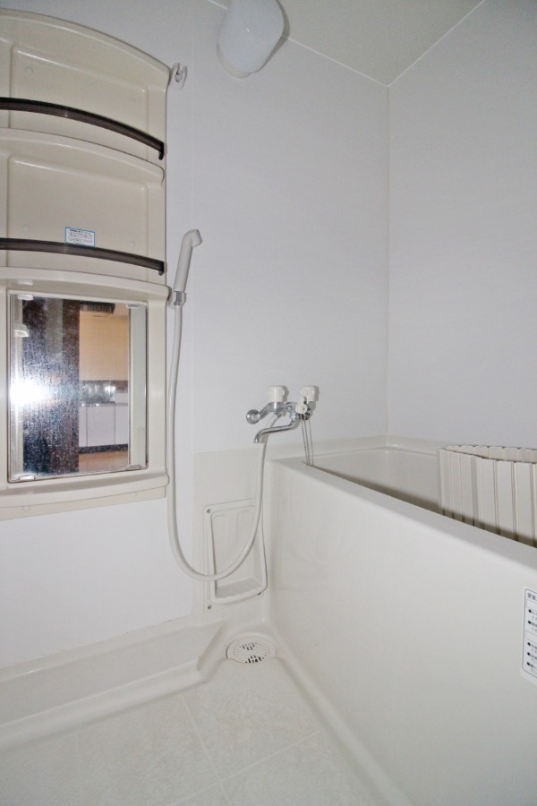 バス・シャワールーム　お風呂