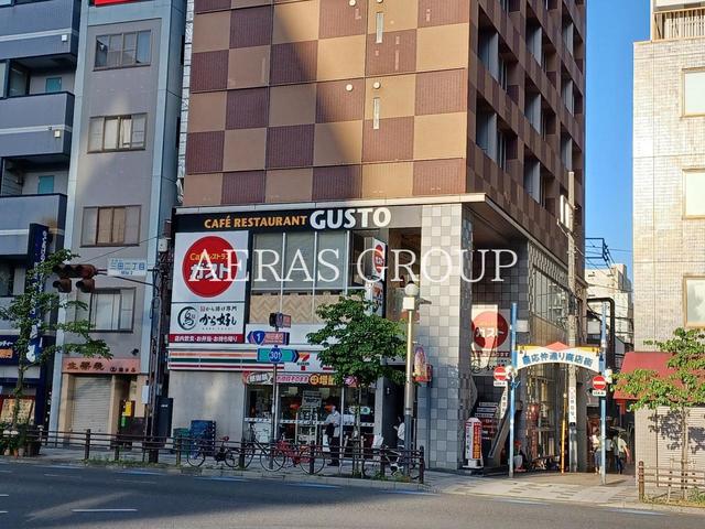 飲食店　ガスト 三田慶応大学前店（から好し取扱店）（飲食店）まで118m