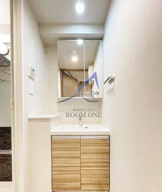 洗面設備　洗面台です。