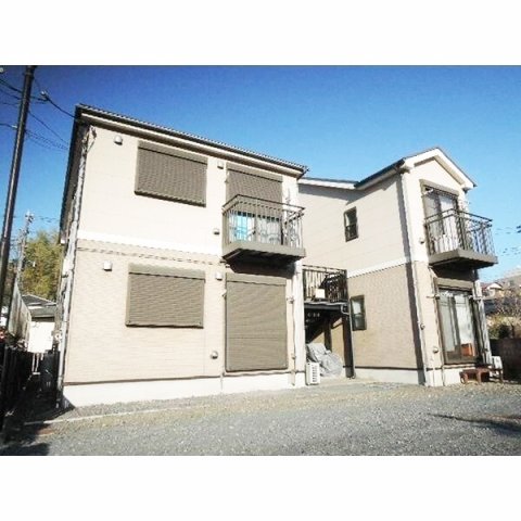 建物外観　【明るい南向きのお部屋で気分も明るく新生活♪】おすすめ物件！