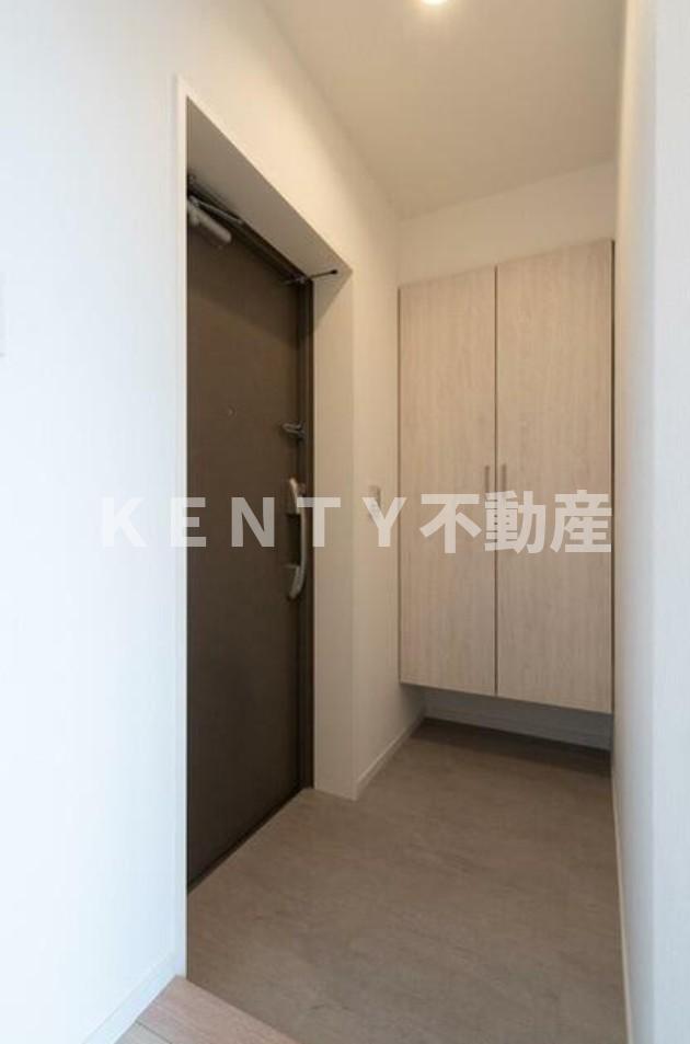 玄関　シンプルで使いやすい玄関です