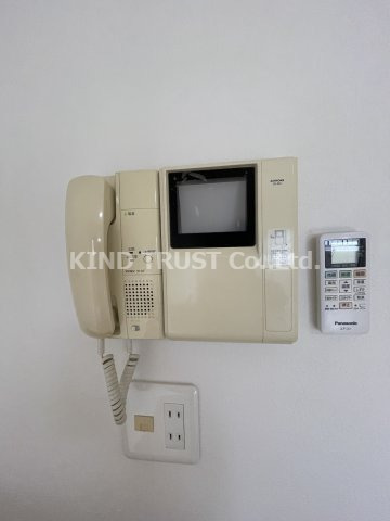 セキュリティ　モニター付きインターホンで安心