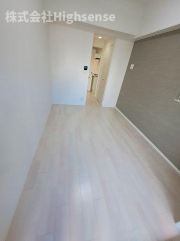 その他部屋・スペース　広くて明るい寝室