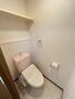 トイレ　別号室のお写真です
