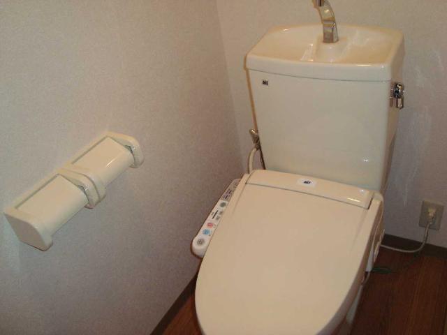 トイレ　シャワー付トイレ