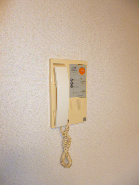 セキュリティ　写真は206号室です（参考）
