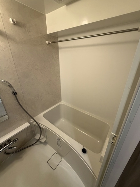 バス・シャワールーム　☆ゆったりくつろげるお風呂☆