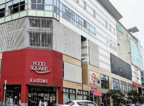 ショッピングセンター　キュア・ラ（ショッピングセンター）まで816m