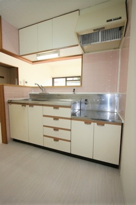 キッチン　コンロ設置可能♪