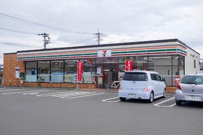 コンビニ　セブンイレブン　都城早鈴町店（コンビニ）まで550m