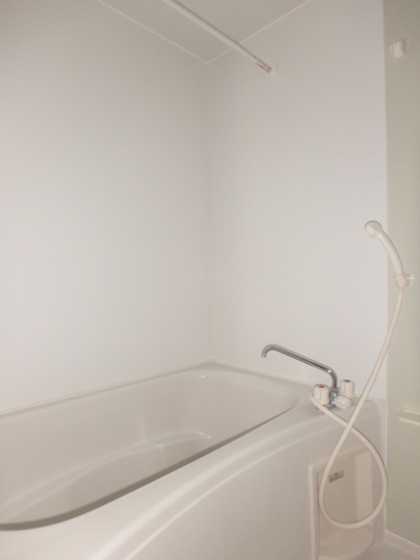 バス・シャワールーム　図面と現状に相違がある場合には現状を優先