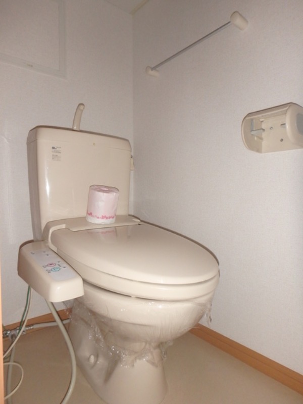 トイレ　図面と現状に相違がある場合には現状を優先