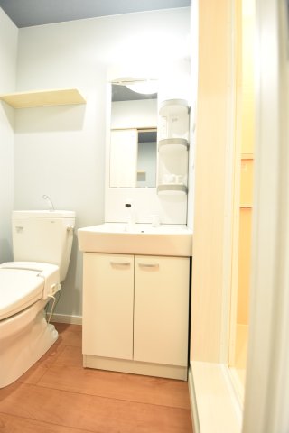洗面設備　※別部屋参考写真※