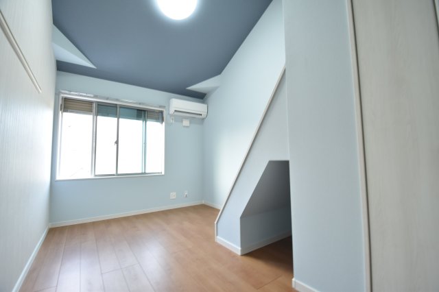 居室・リビング　※別部屋参考写真※