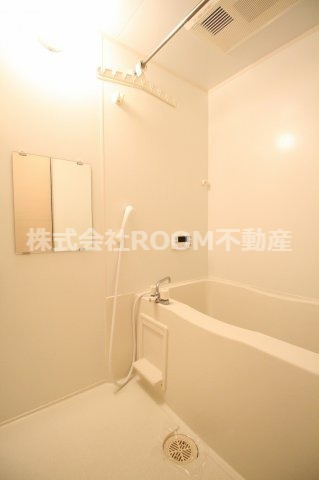 バス・シャワールーム　日々の疲れを癒すお風呂付です