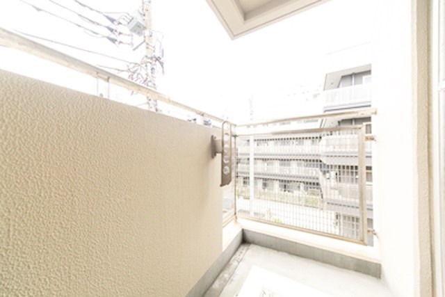 バルコニー　※同仕様写真含む