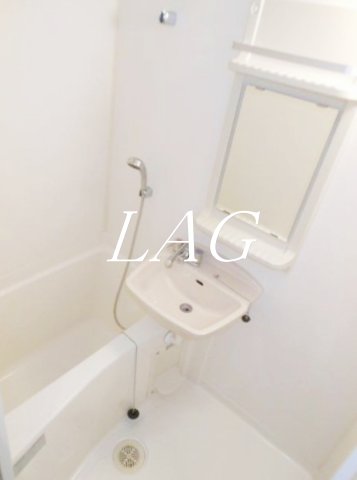 バス・シャワールーム　お風呂です。
