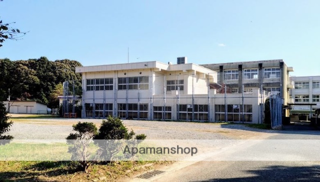 中学校　神明中学校（中学校）まで455m