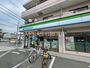 コンビニ　ファミリーマート 杉並桃井西店（コンビニ）まで137m