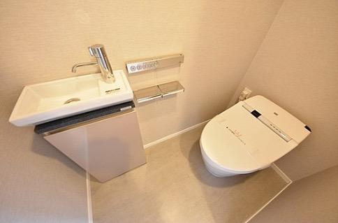 トイレ　別部屋参考写真