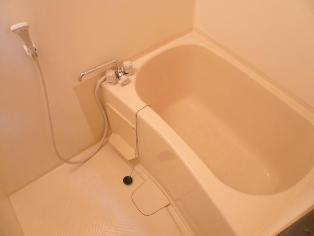 バス・シャワールーム　バストイレ別