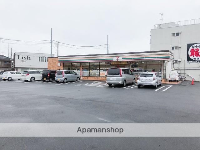 コンビニ　セブンイレブン（コンビニ）まで476m