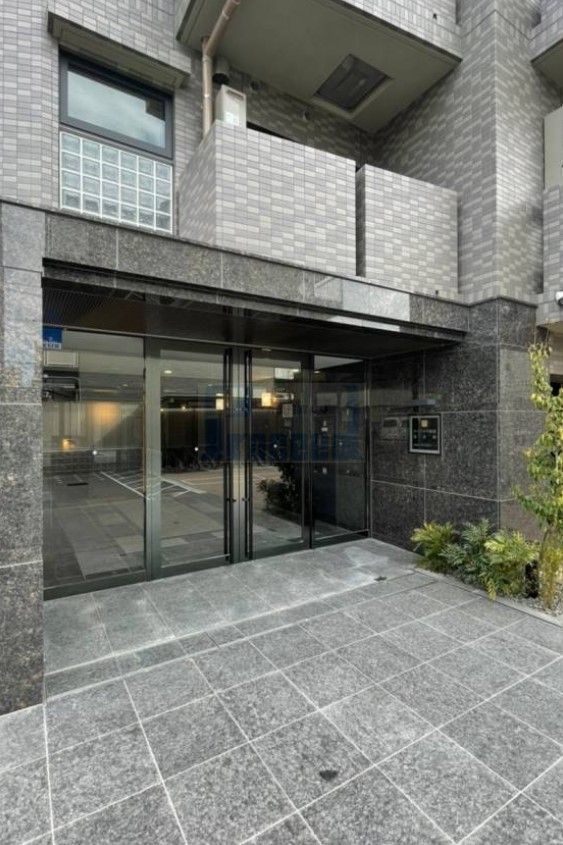 エントランス　きれいなエントランス！