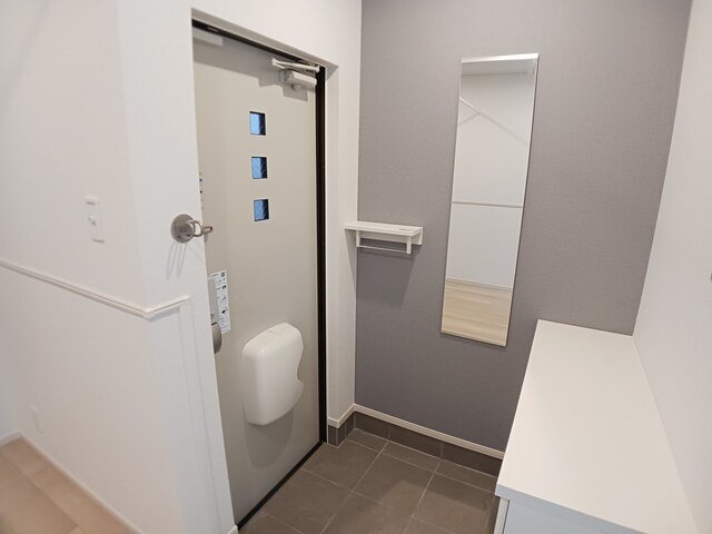 玄関　落ち着いた玄関です