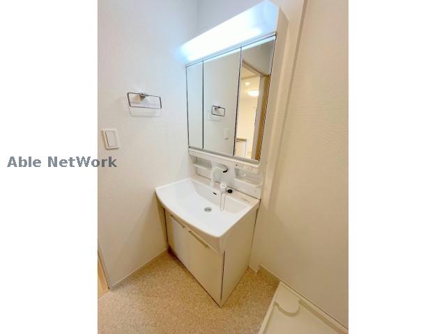 洗面設備　類似タイプ