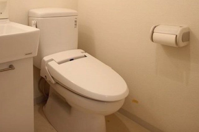 トイレ　シャワートイレ