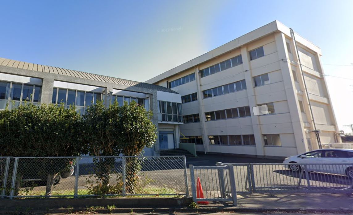 中学校　取手第二中学校（中学校）まで1019m