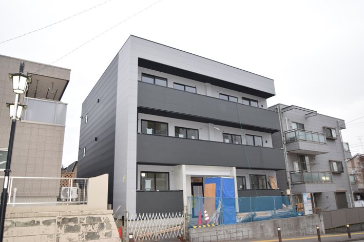 建物外観　※建築中の写真となります。