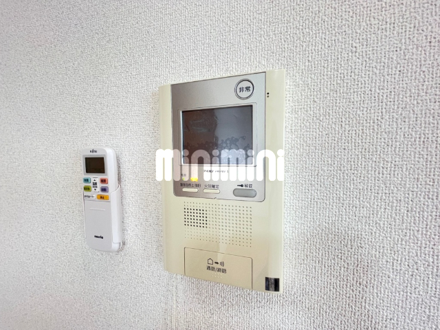 セキュリティ　モニター付きインターホンです