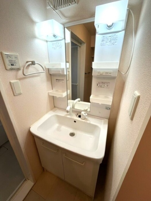 洗面設備　図面と現状に相違がある場合には現状を優先
