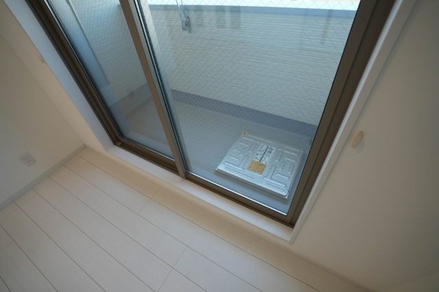 バルコニー　同じ施工会社のお部屋