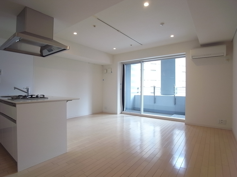 居室・リビング　※別部屋の参考写真です。