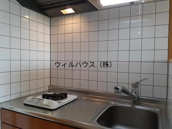 キッチン　１口ガスコンロ付き！