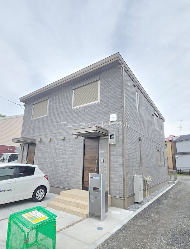 建物外観　建物は耐震耐火に優れたセキスイハイム施工で安心です。