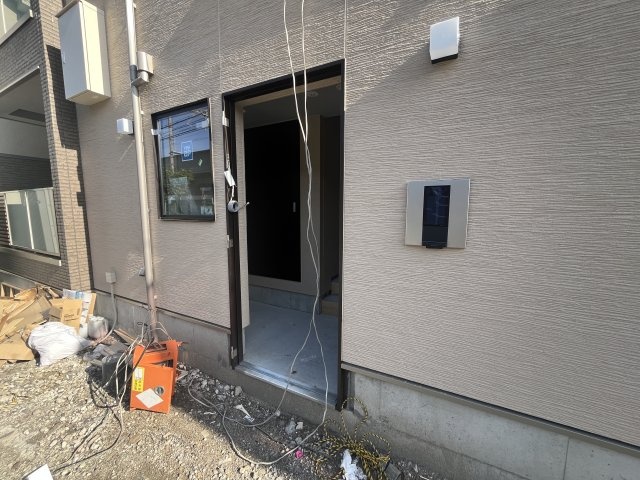 エントランス　建設中