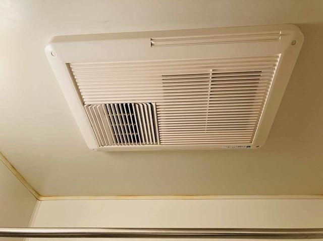 その他設備　浴室乾燥機付きです